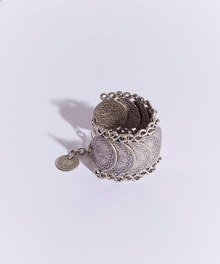 The UMA Bracelet