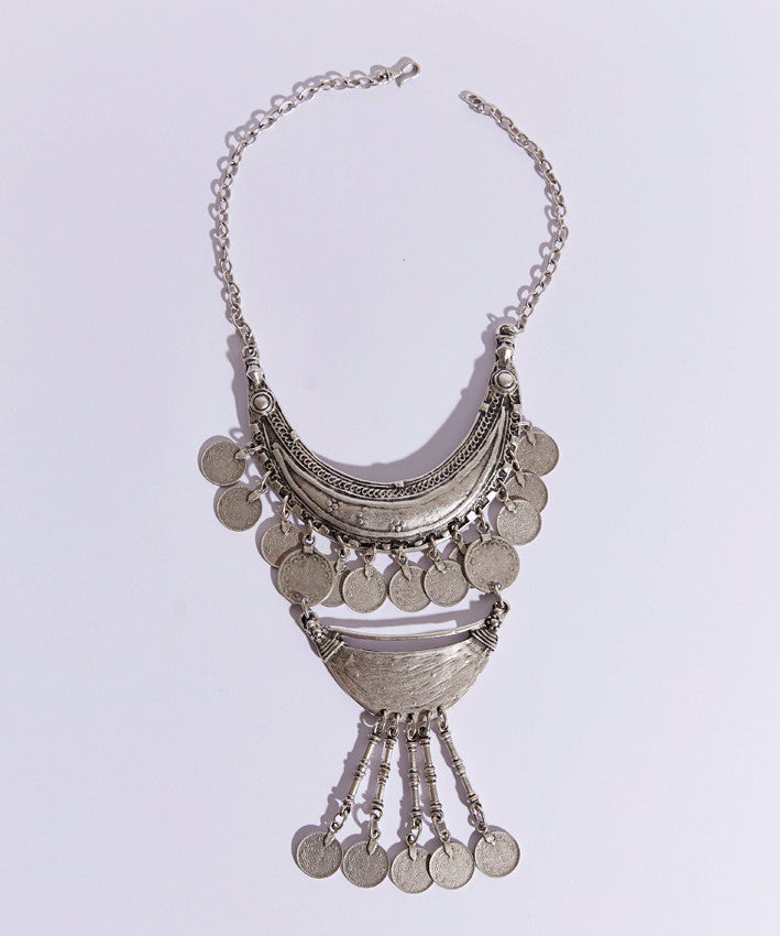 The LUNA GRAND Necklace