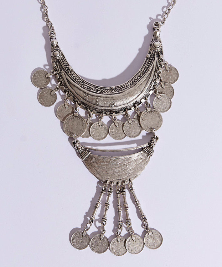 The LUNA GRAND Necklace
