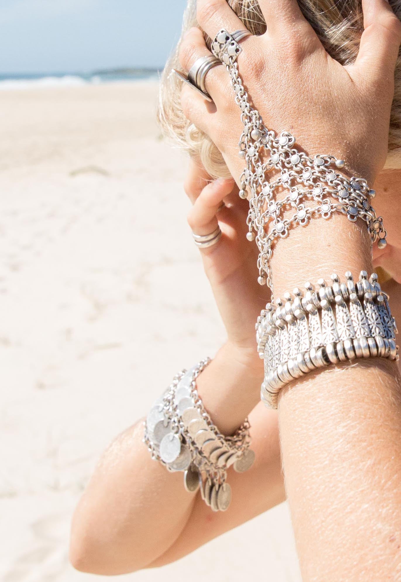 The SOPHIA Bracelet