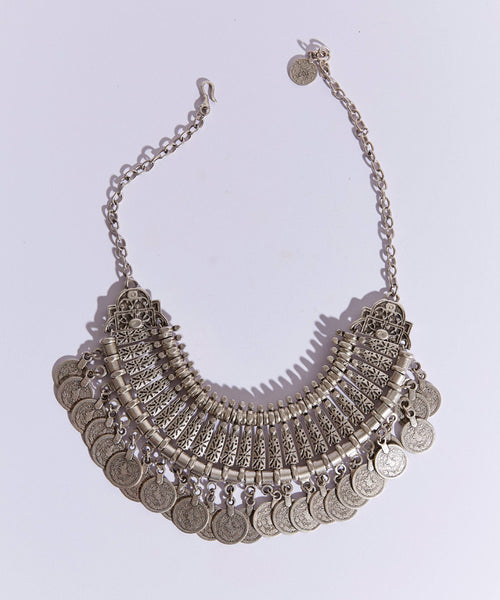The LIRA GRAND Necklace